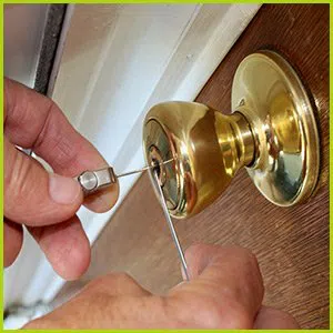 Expert Locksmith Services Gibsonton, FL 813-261-4759 Expert Locksmith Services Gibsonton, FL 813-261-4759 - 5-lock-opening
